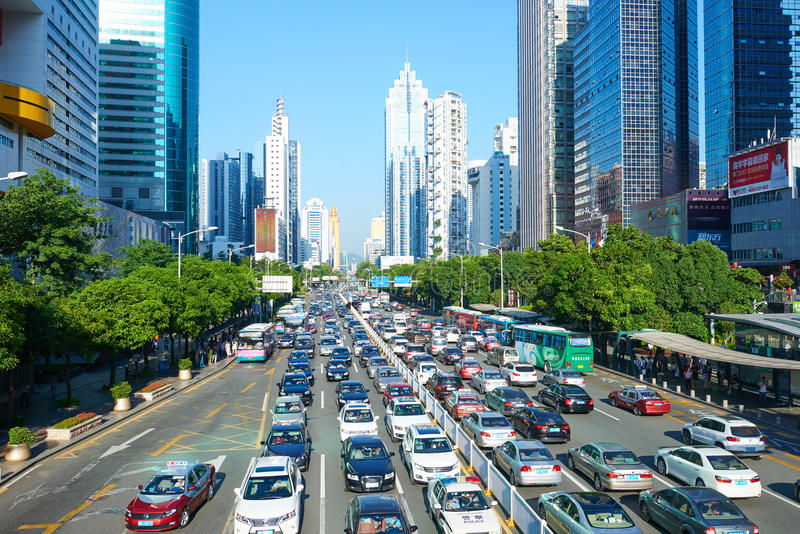 - traffic congestion financial center street shenzhen special zone china 60146900 - ນະຄອນເຊິນເຈິ້ນຂອງຈີນອອກກົດໃໝ່ ກະຕຸ້ນຕ່າງປະເທດລົງທຶນ