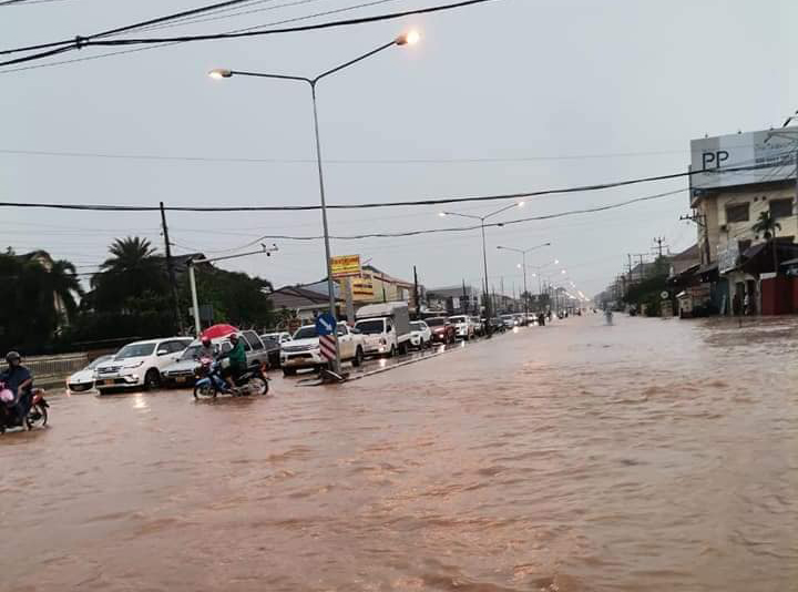 ຝົນຕົກຍາມໃດນໍ້າຖ້ວມຍາມນັ້ນ ສ່ວນງົບປະມານແກ້ໄຂຍັງໄກເກີນເອື້ອມ - 450313842 1015144010169969 2693146542015203305 n - ຝົນຕົກຍາມໃດນໍ້າຖ້ວມຍາມນັ້ນ ສ່ວນງົບປະມານແກ້ໄຂຍັງໄກເກີນເອື້ອມ